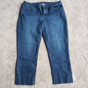 ELLE Denim Capri's